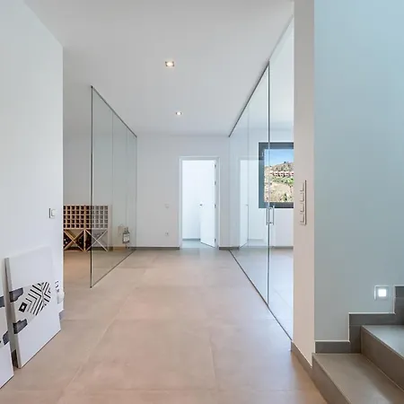 Luxury With Heated Pool Open Sea Views Villa *