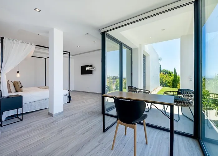 Luxury With Heated Pool Open Sea Views Villa