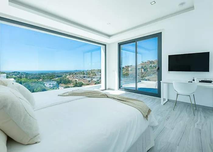 Luxury With Heated Pool Open Sea Views Villa *