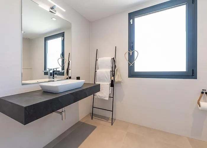 Luxury With Heated Pool Open Sea Views * Estepona