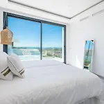 Villa Luxury With Heated Pool Open Sea Views Estepona