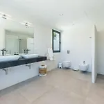 Villa Luxury With Heated Pool Open Sea Views Estepona