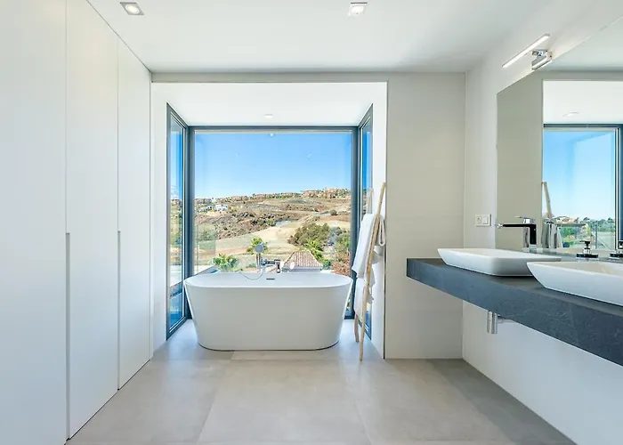 Villa Luxury With Heated Pool Open Sea Views