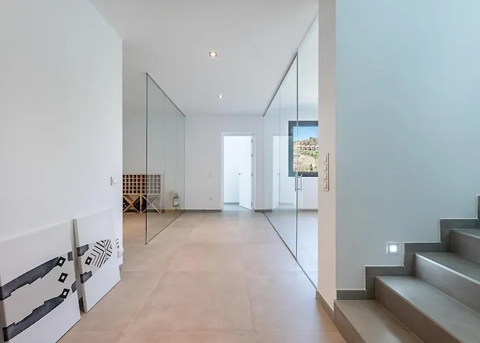 Luxury With Heated Pool Open Sea Views Villa *