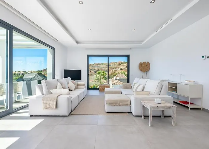 Villa Luxury With Heated Pool Open Sea Views *